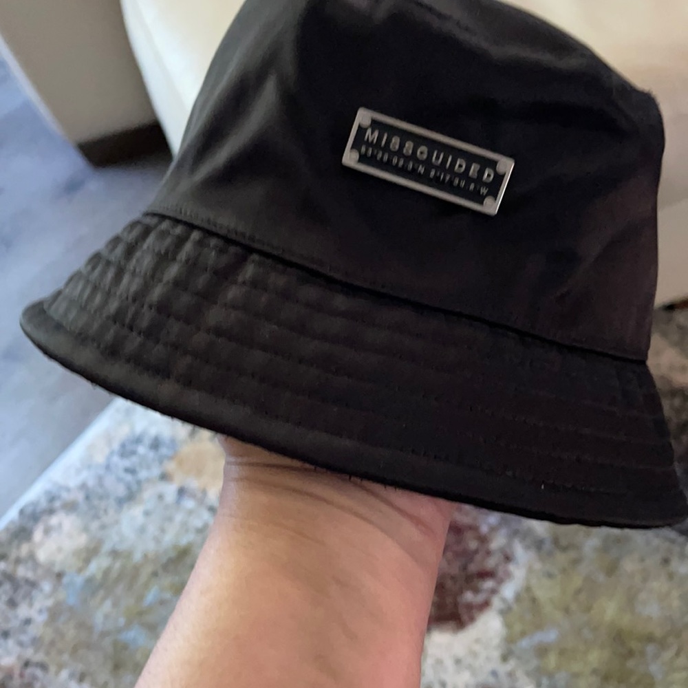 Misguided Bucket Hat 🎩